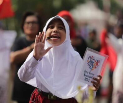 Hari Guru Nasional, HUT PGRI dan KORPRI di Surabaya, Armuji Minta ASN Jaga Integritas