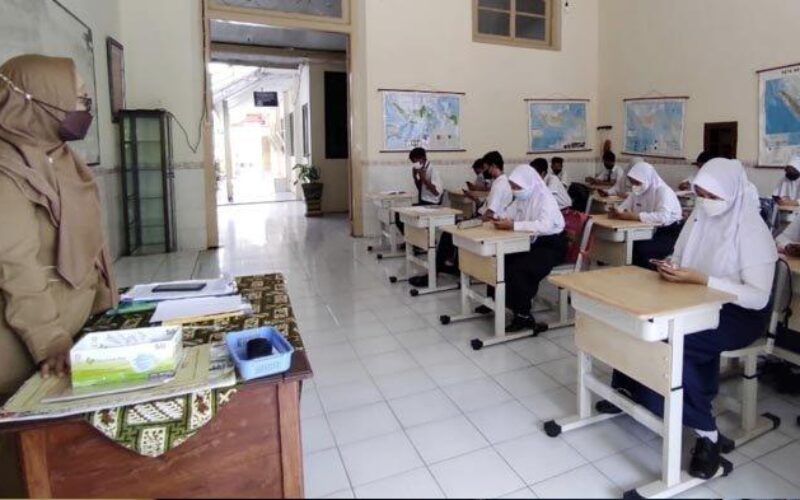 Surabaya Kekurangan 1.265 Guru, PGRI Desak Pemerintah Lakukan Perekrutan PPPK